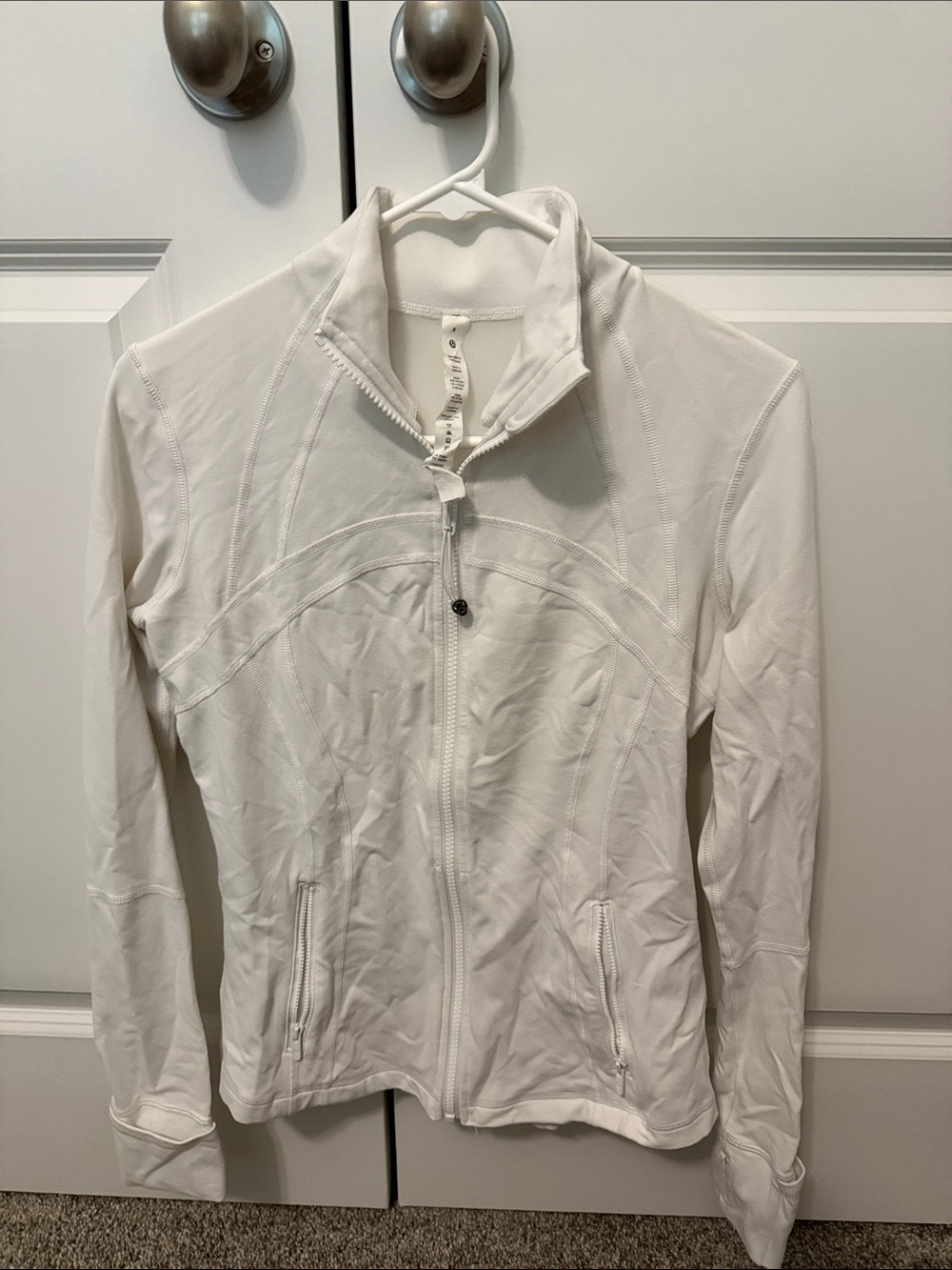Women’s Lululemon White Zip-Up Scuba Jacket